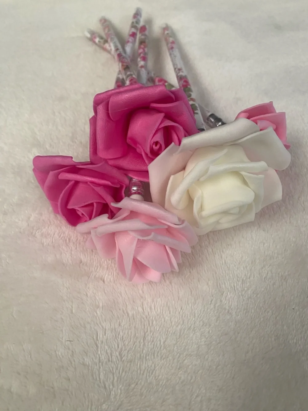 Floral Pink Pencil Set